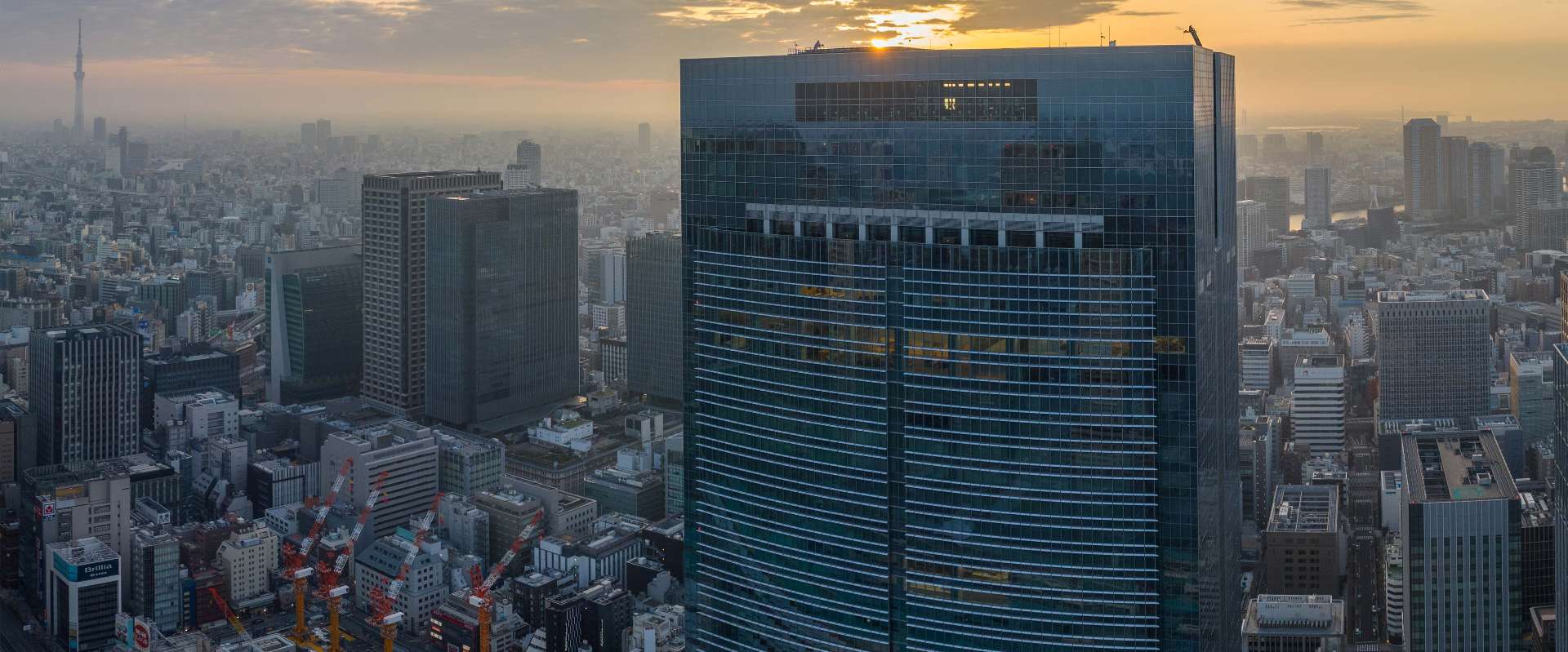 ブルガリ ホテル 東京 — 八重洲 ・ 東京ミッドタウン八重洲40-45階