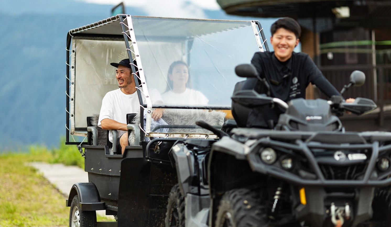 FIELD SUITE HAKUBA — 白馬村北尾根高原 · 稜線へ開く滞在型スイートと自然が連続する空間