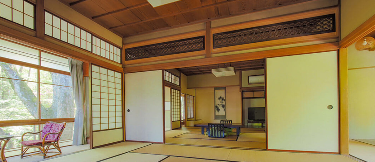 新井旅館 — 客室棟、文化財指定の意匠