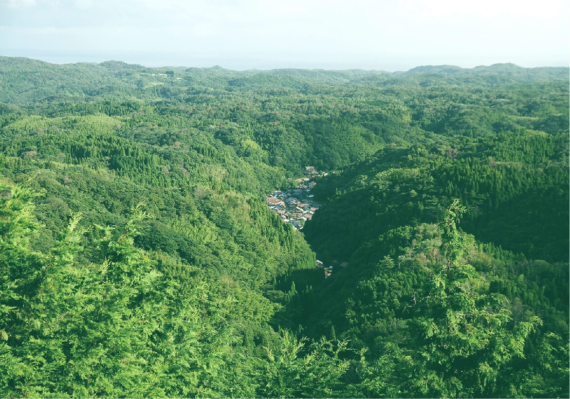他郷阿部家 — 島根県大田市大森町 · 1789年築の石見銀山地役人武家屋敷を群言堂が再生した暮らす宿