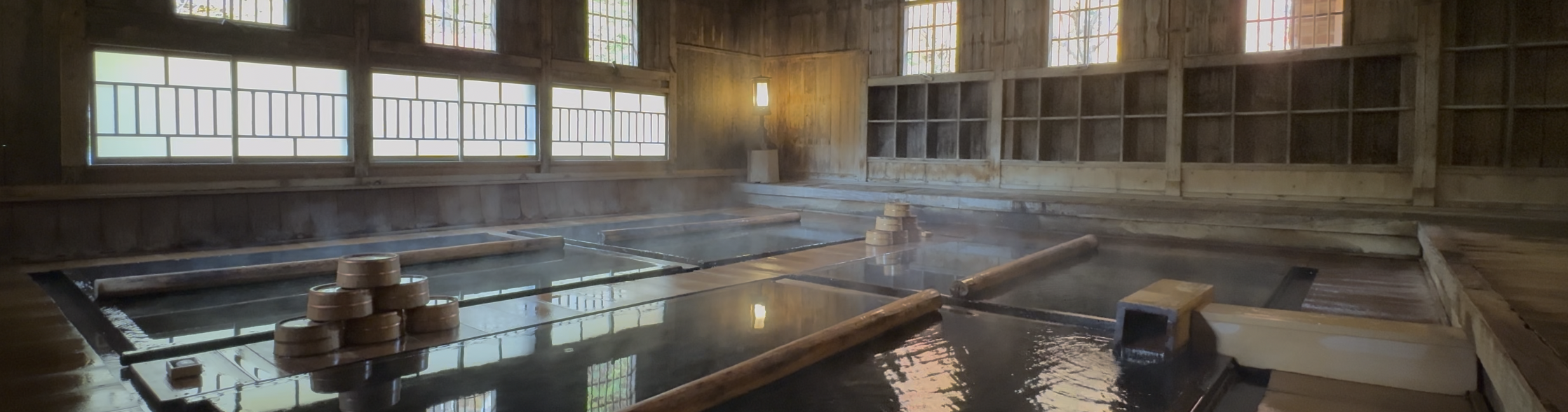 法師温泉 長寿館 — 群馬・みなかみ町 · 鹿鳴館様式の大浴場「法師乃湯」、国登録有形文化財