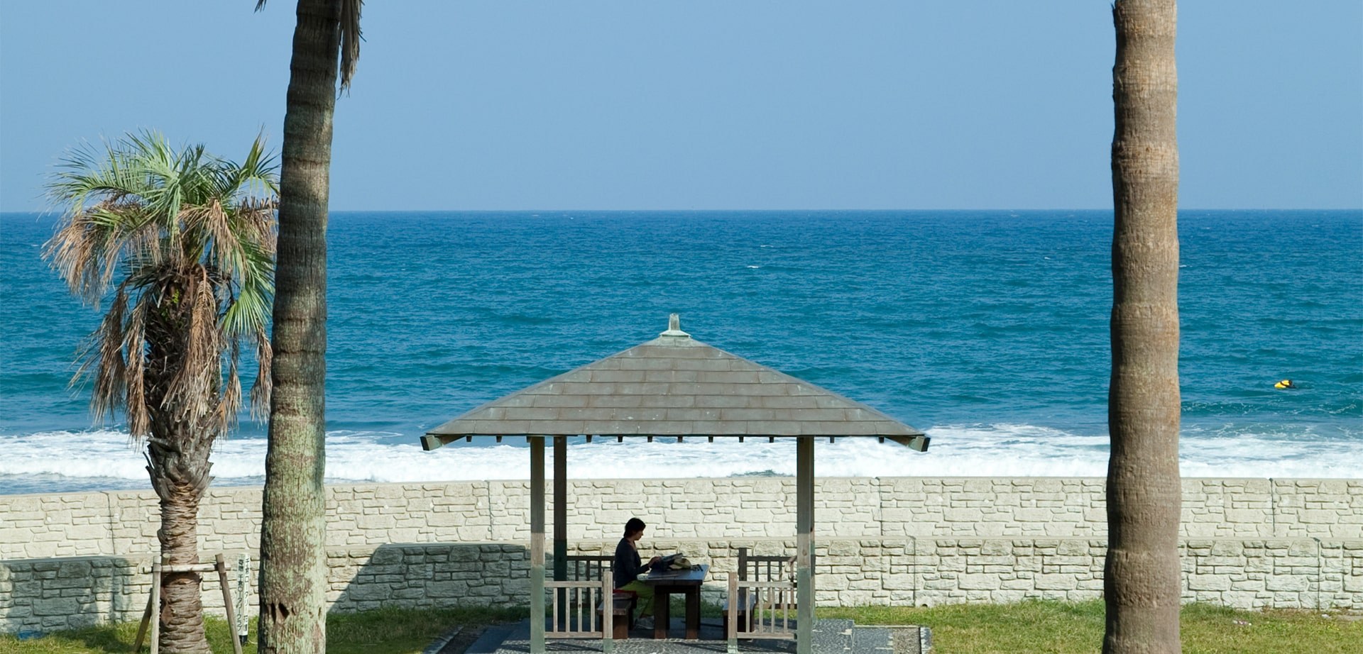 Sound Swell Resort — 南房総・千倉 · 若手建築家が手がけた全4室の海上テーマ宿