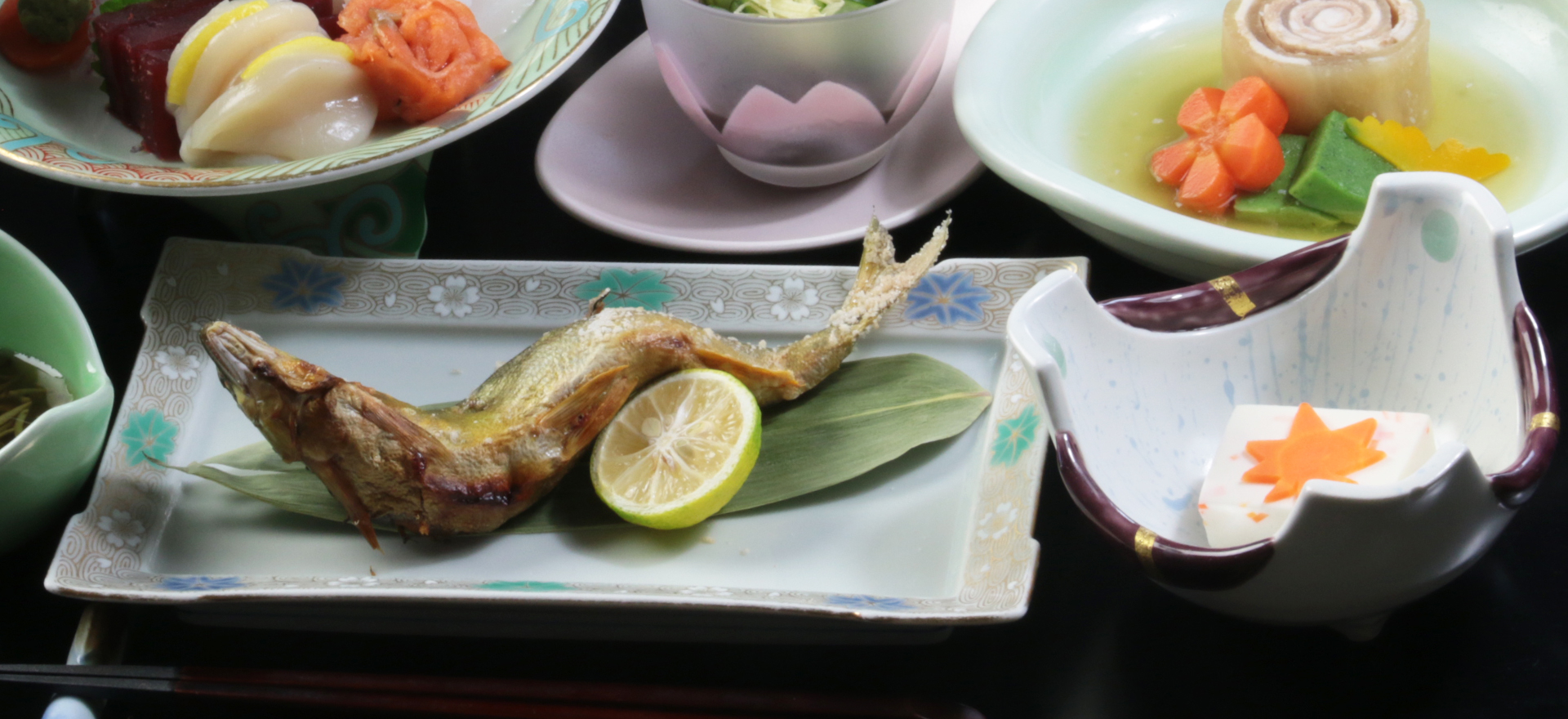 温泉旅館 きよし — 妙高市赤倉 · 源泉100%かけ流し、二種の湯を引く15室の温泉旅館